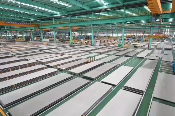 304 304L 420 430 316L Tấm thép không gỉ 2B BA 6K 8K Gương số 4