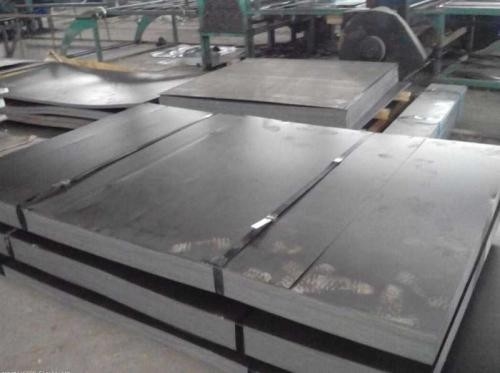 Tấm thép carbon nhẹ cán nóng màu đen 1.2mm 1.5mm 2mm